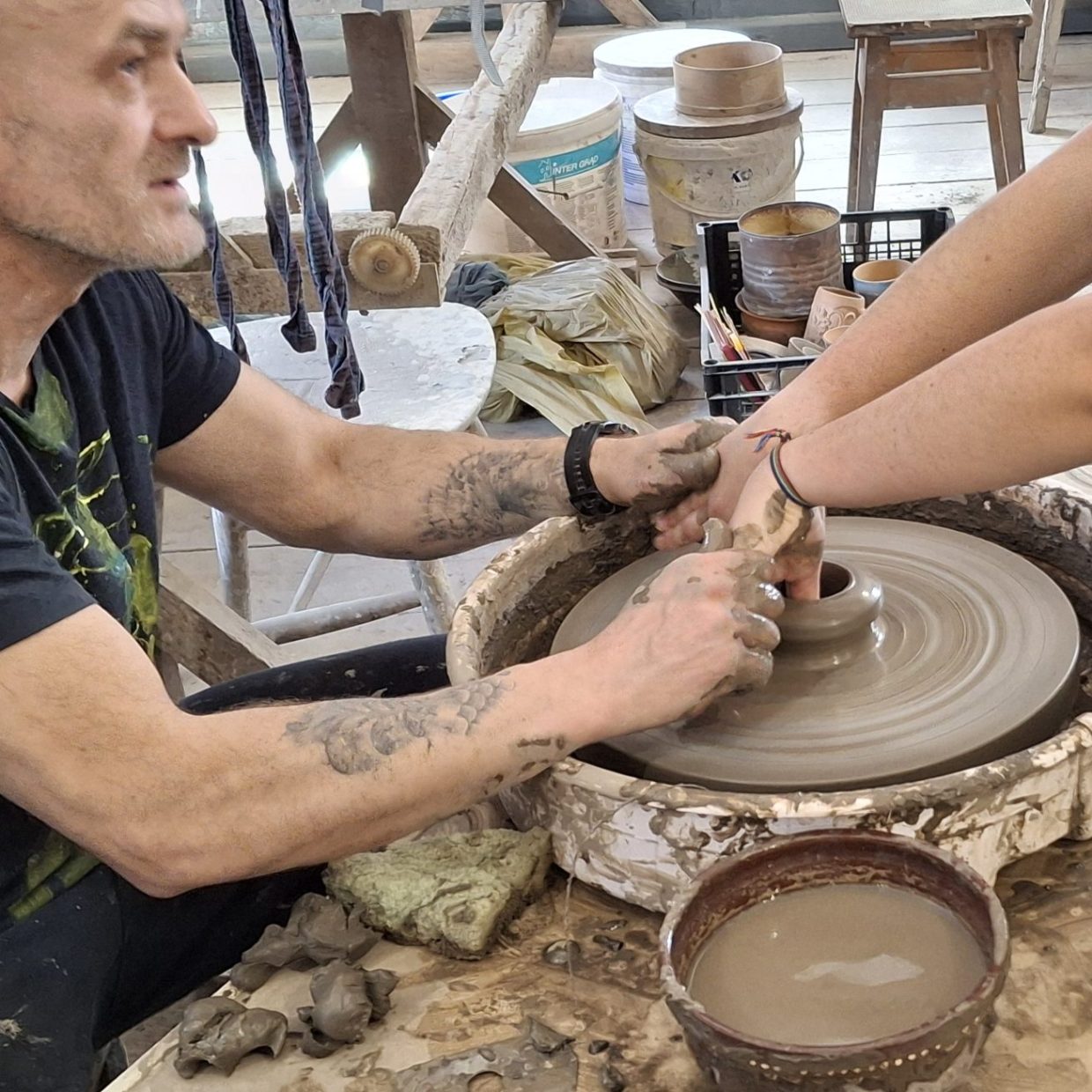 necel pottery studio 4